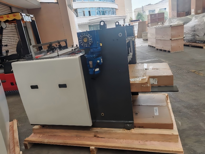 Automatic Pre-Coating Laminating Machine